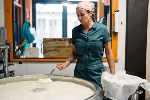 Read more about the article Skowhegan Cheesemaker Wins Medals at the World Cheese Awards