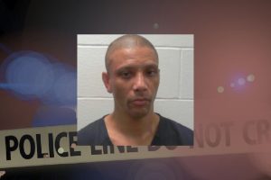Read more about the article Lewiston Man Accused of Kidnapping Woman, Forcing Her to Steal Under Death Threat