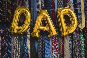 Read more about the article 15 Songs to Celebrate Father’s Day