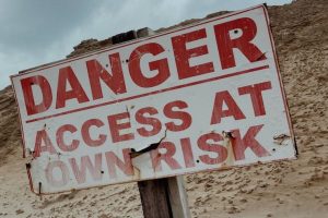 Read more about the article Numerous Injuries When Walkway Collapses at Arrowsic Lighthouse
