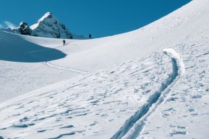 Read more about the article Young Skier Injured at Black Mountain